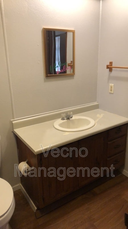 201 S Preston Rd in Burkburnett, TX - Building Photo - Building Photo