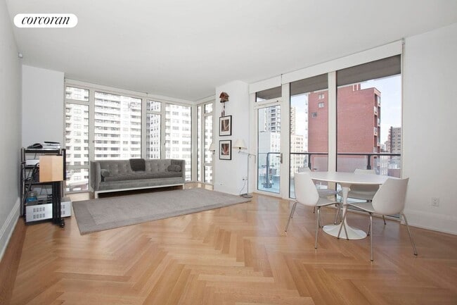 property at 305 E 85th St