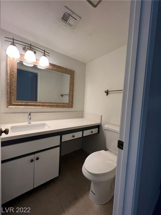 5247 Lisagayle Ct in Las Vegas, NV - Building Photo - Building Photo