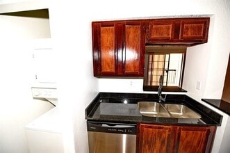 3701 Cedarplaza Ln in Dallas, TX - Building Photo - Building Photo