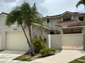 505 Prestwick Cir in Palm Beach Gardens, FL - Building Photo