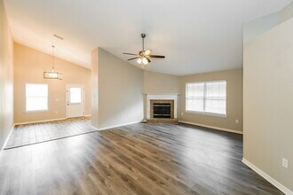 2847 Cross Creek Dr in Green Cove Springs, FL - Building Photo - Building Photo