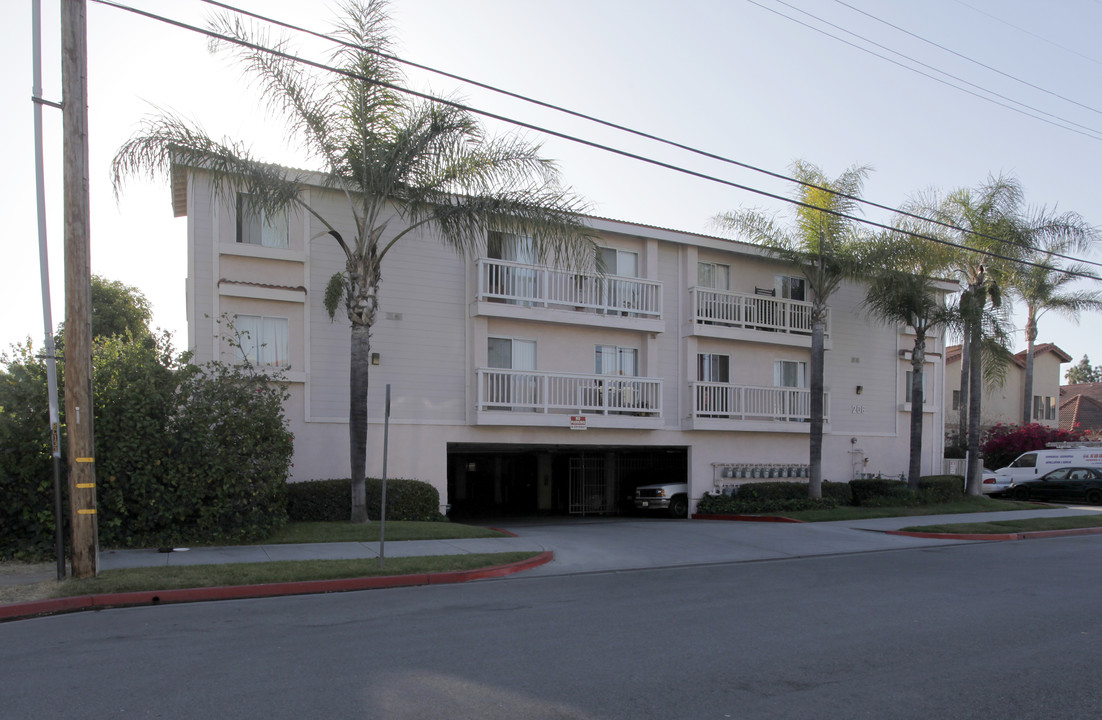 Jasmine Creek Apartments in Anaheim, CA - Building Photo