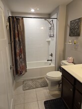 6425 Brawley Ann Dr in Charlotte, NC - Foto de edificio - Building Photo