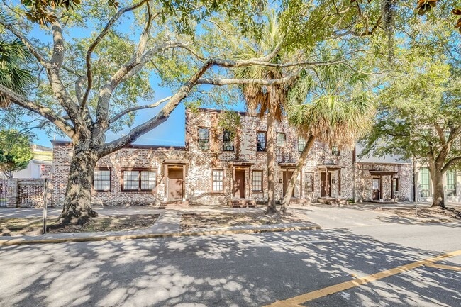 property at 512 Liberty St