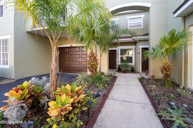 property at 4000 Grande Vista Blvd