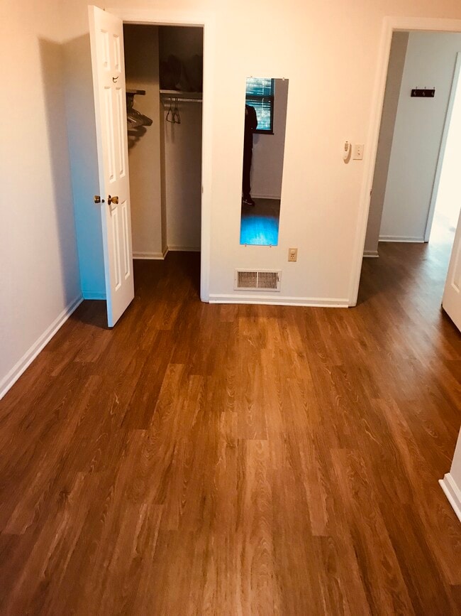 property at 5607 Elmer St