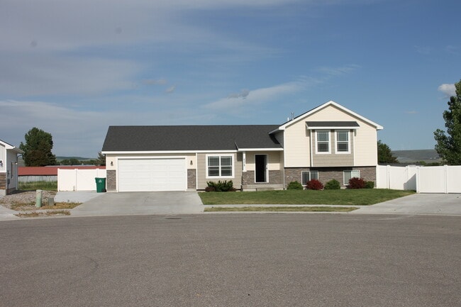 property at 4378 E Titus Ln