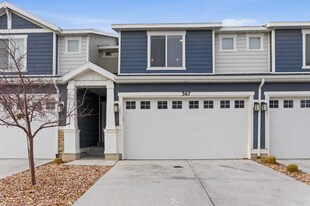 367 Navigator Ct in Saratoga Springs, UT - Building Photo
