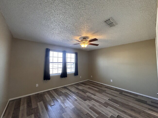 6508 25th St in Lubbock, TX - Building Photo - Building Photo