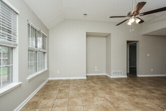 5583 Sugarberry Ln in Southaven, MS - Building Photo - Building Photo