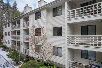 Forrest Villa Apartments in Seattle, WA - Building Photo - Building Photo