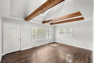 3113 Oakwood St in Portage, IN - Building Photo - Building Photo