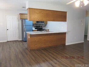 1320 Pyramid Dr in Conway, AR - Building Photo - Building Photo