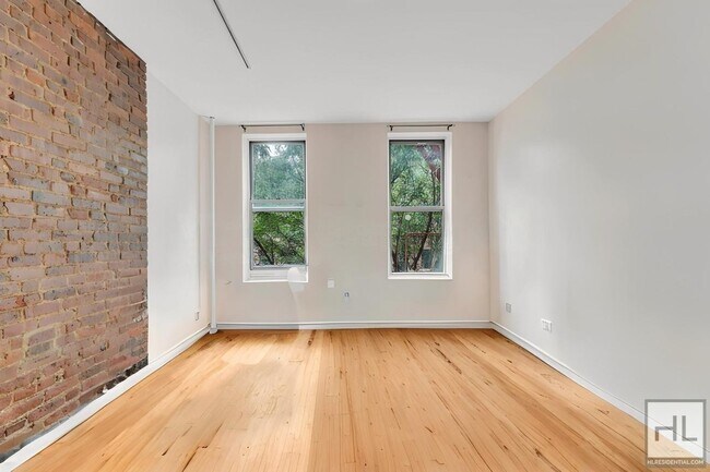 EAST 105 STREET in New York, NY - Building Photo - Building Photo