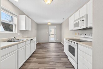 3717 Golden Grain Drive in Whitestown, IN - Building Photo - Building Photo