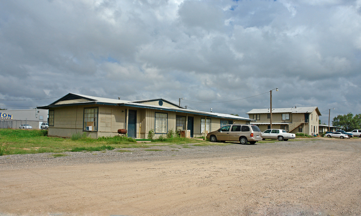 7514 19th St in Lubbock, TX - Building Photo