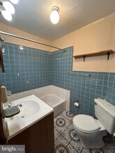 532 N 15th St-Unit -2F in Philadelphia, PA - Building Photo - Building Photo