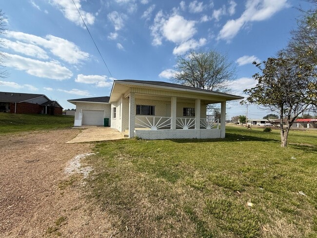 property at 2869 S Green St