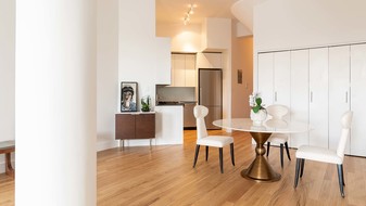 The West Coast in New York, NY - Building Photo