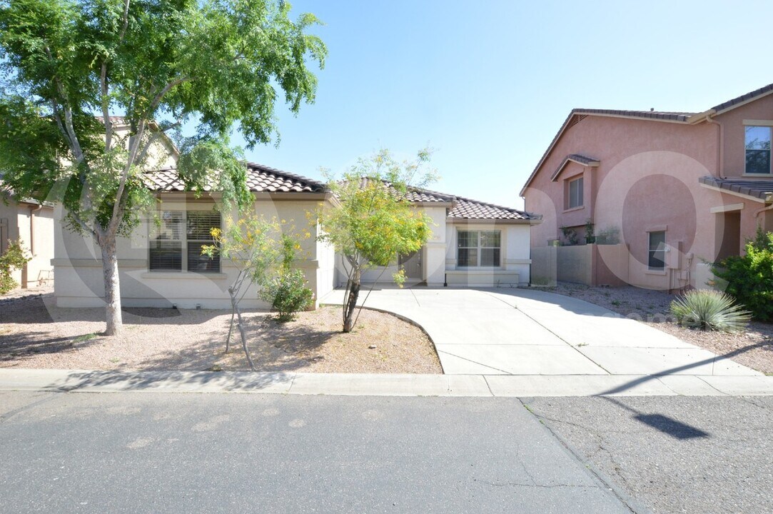 3735 E Sheffield Rd in Gilbert, AZ - Building Photo