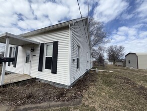 1008 Locust in Carrollton, IL - Building Photo - Building Photo