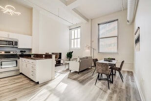 50 N Illinois St in Indianapolis, IN - Building Photo