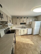 3924 SW 67th Terrace in Davie, FL - Building Photo - Building Photo