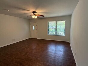 2331 Campden Dr in Austin, TX - Building Photo - Building Photo