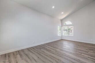 8312 Huxley St in Las Vegas, NV - Building Photo - Building Photo