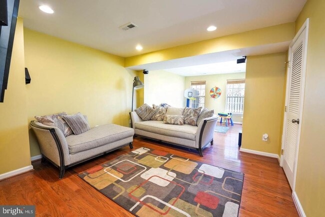 1414 Bird Watch Ct in Woodbridge, VA - Building Photo - Building Photo