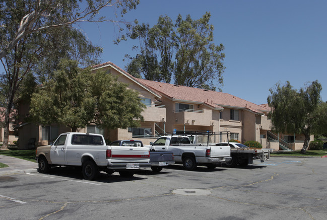 Verbena Crossing in Desert Hot Springs, CA - Building Photo - Building Photo