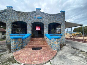 3320 NW 5th Ave in Miami, FL - Building Photo - Building Photo