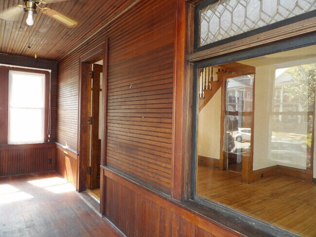 1115 13th Ave S in Minneapolis, MN - Building Photo - Building Photo