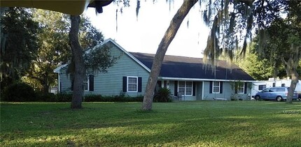 1331 Timberidge Loop S in Lakeland, FL - Building Photo - Building Photo