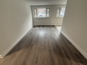 70 Blake St in Barrie, ON - Building Photo - Building Photo