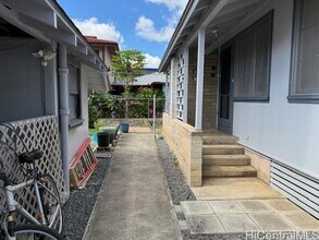 711 Birch St in Honolulu, HI - Building Photo - Building Photo