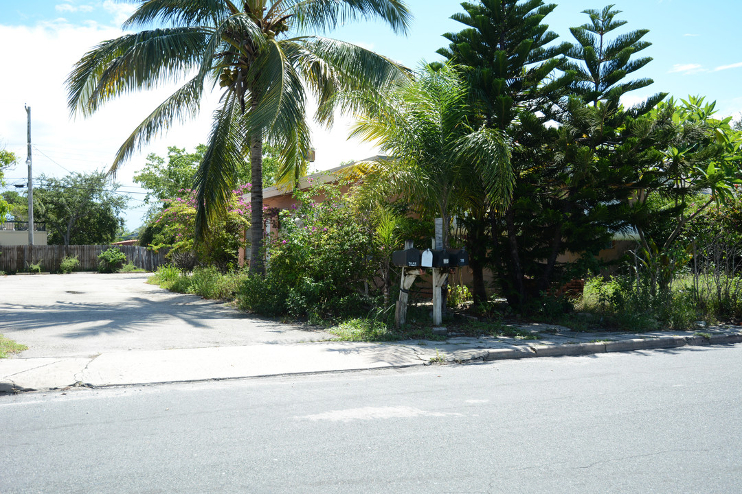 722 N H St in Lake Worth, FL - Building Photo