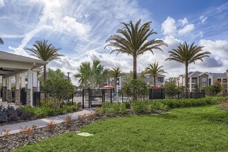 Integra Isles in Leesburg, FL - Building Photo - Building Photo