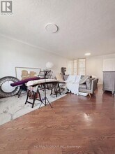 983 Old Cummer Ave in Toronto, ON - Building Photo - Building Photo