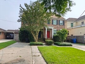 408 14th St in New Orleans, LA - Building Photo