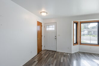 924 E Georgia Ave in Nampa, ID - Building Photo - Building Photo