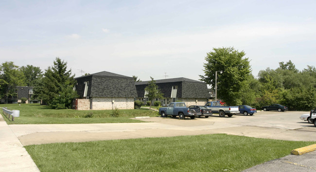 1415 Herbert Dr in Lorain, OH - Building Photo - Building Photo