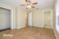 501 Greenview Terrace photo'