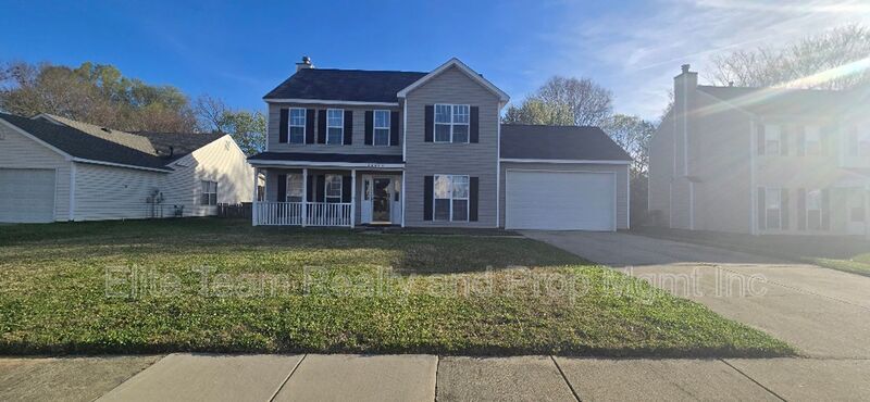 14109 Southbridge Forest Dr in Charlotte, NC - Building Photo