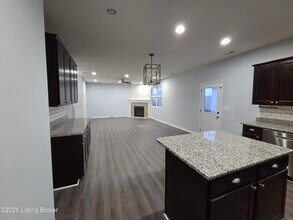 272 St Regis Dr in Shelbyville, KY - Building Photo - Building Photo