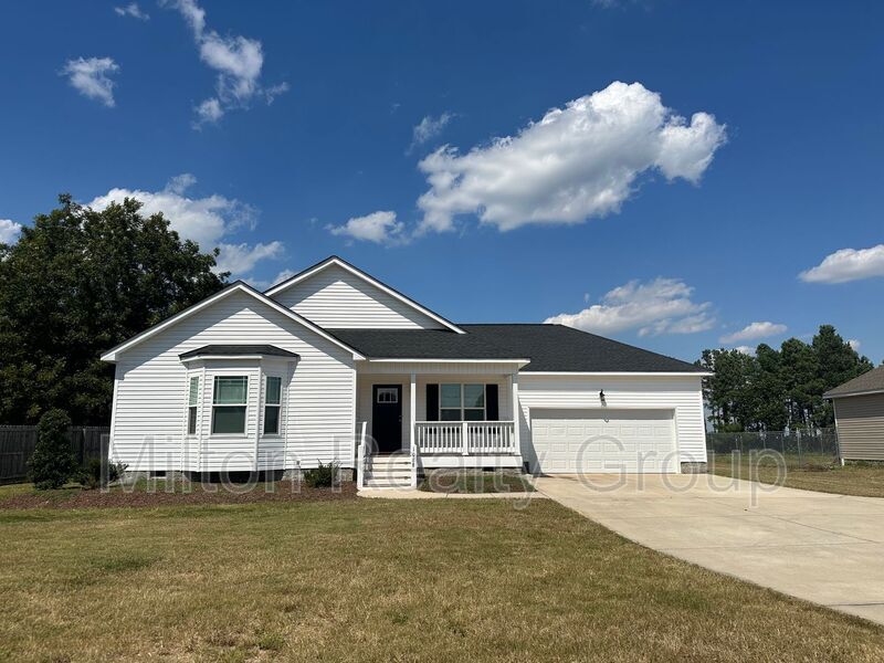1088 Old US Hwy 421 in Lillington, NC - Building Photo