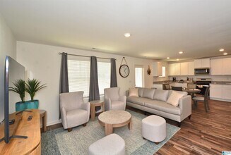 6558 Creek Cir, Unit 920 in Bessemer, AL - Building Photo - Building Photo