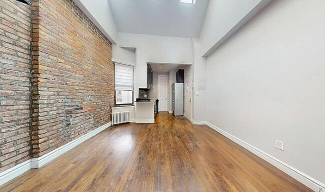 East 25th Street in New York, NY - Foto de edificio - Building Photo