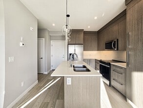 44 Skyview Pkwy NE in Calgary, AB - Building Photo - Building Photo
